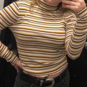 Ribbed turtle neck long sleeve